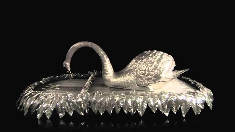 Silver Swan (automaton) The Silver Swan at The Bowes Museum YouTube