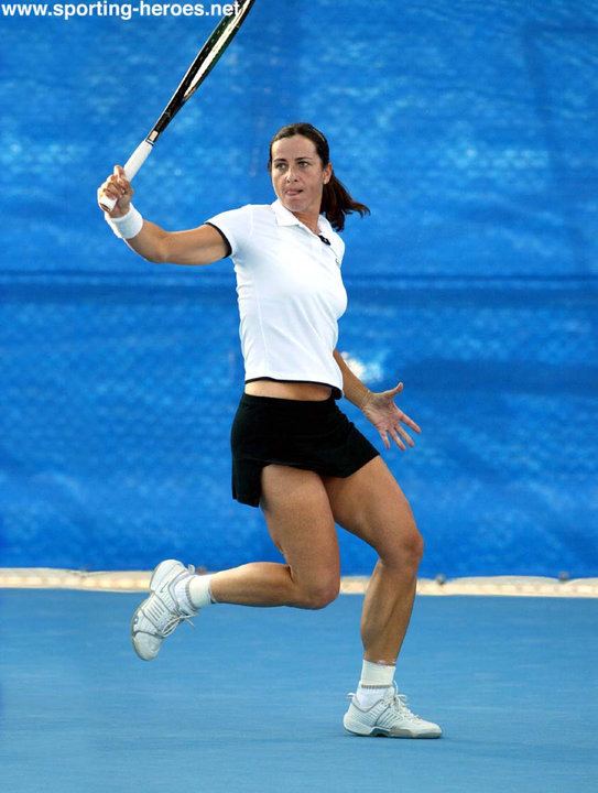Silvia Farina Elia Silvia FarinaElia Wimbledon 2004 Last 16 Italy