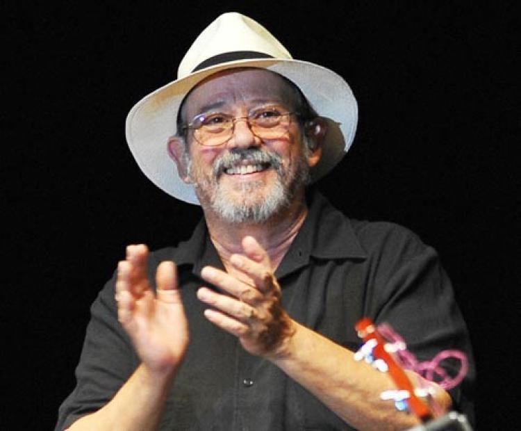 Silvio Rodríguez Cuban singer Silvio Rodrguez returns to NY after 31 years NY