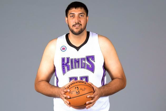 Tanveer and Sim Bhullar bring size and Canadian flavour to New Mexico State  basketball program