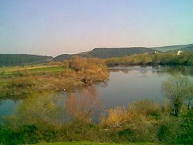 Simav River httpsuploadwikimediaorgwikipediacommonsthu