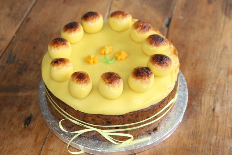 Simnel cake Collection Easter Simnel Cake Pictures The Miracle of Easter