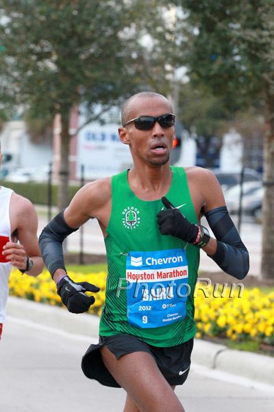 Simon Bairu Simon Bairu Chases His First Marathon Success Runner39s World