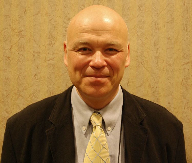 Simon Clark (novelist) httpsuploadwikimediaorgwikipediacommonsthu
