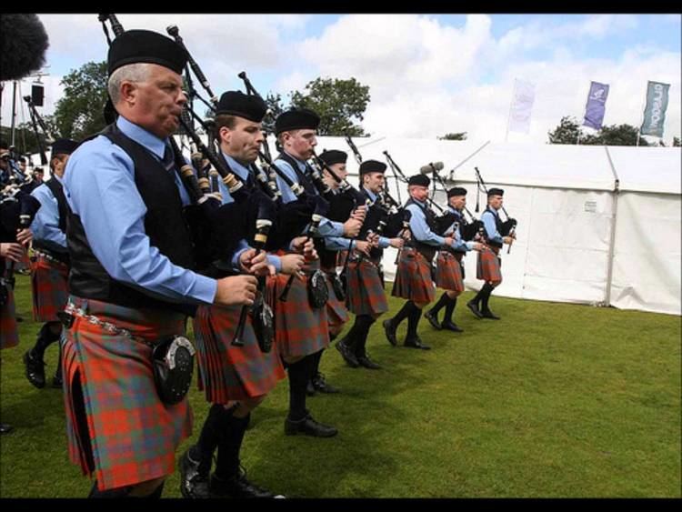 Simon Fraser University Pipe Band Simon Fraser University Pipe Band Piping Hot YouTube