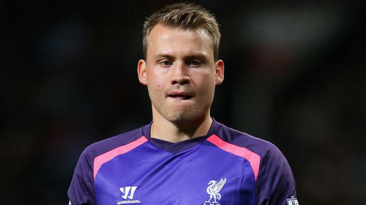 Simon Mignolet Transfer news Simon Mignolet backs Liverpool target