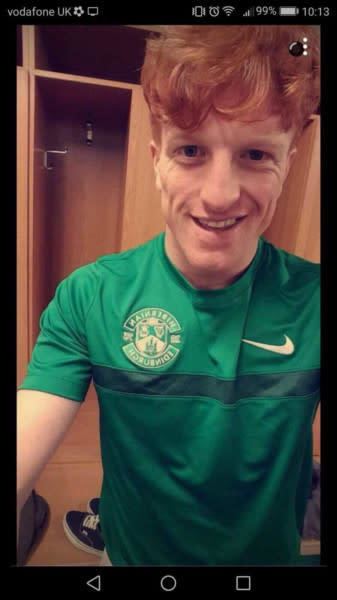 Simon Murray (footballer) Hibs win race to sign Dundee United striker Simon Murray The Scotsman