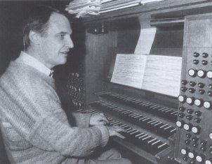 Simon Preston Simon Preston Conductor Organ Harpsichord Short Biography