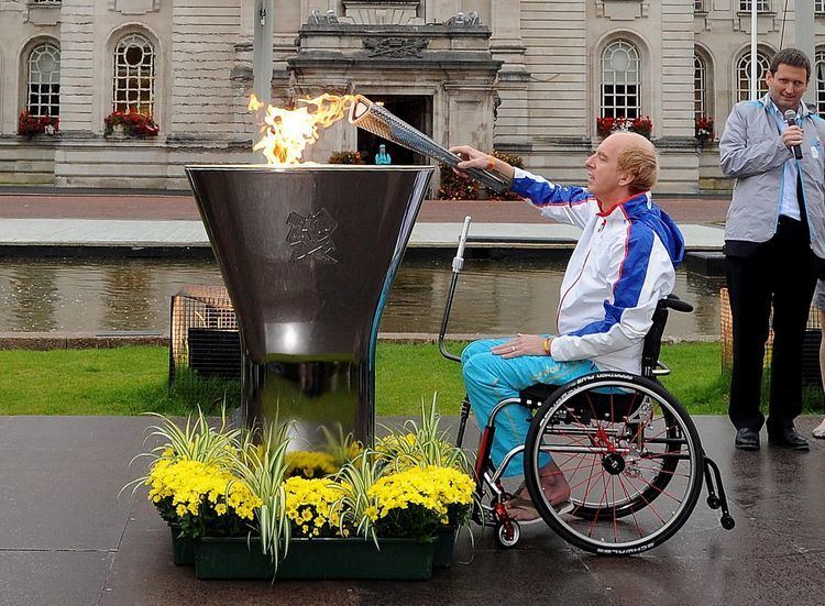 Simon Richardson (Welsh cyclist) Goldwinning Paralympian makes plea for electric