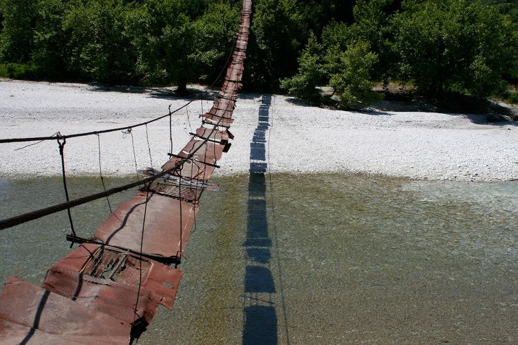 Simple suspension bridge FileAlbania suspension bridgejpg Wikimedia Commons