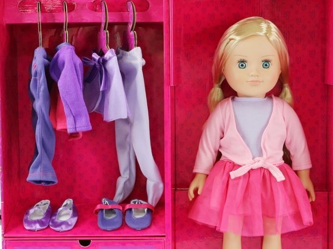 Sindy New Sindy dolls with 39realistic body shape39 go on sale ITV News