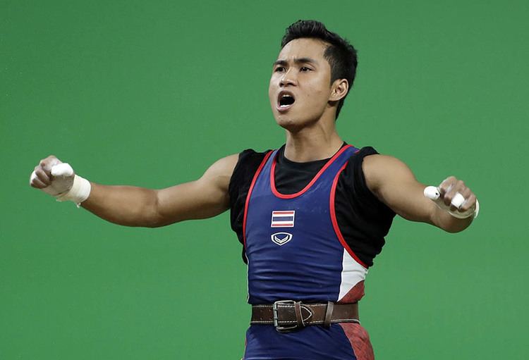 Sinphet Kruaithong Sinphet Kruaithong Wins Bronze First Thai Male Weightlifter to Medal