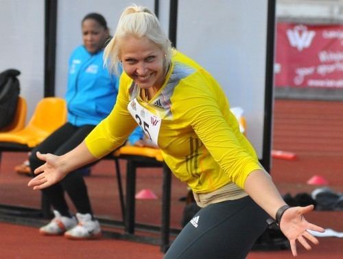 Sinta Ozoliņa-Kovala OzoliaKovala ieem 1 vietu Latvijas vieglatltu sezonas rang