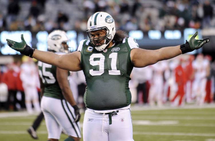 Sione Po'uha Jets sign Sione Pouha Mormons in Sports