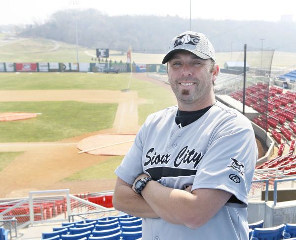 Sioux City Explorers New manager hopes to jumpstart Sioux City Explorers Special