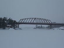 Sioux Narrows Bridge httpsuploadwikimediaorgwikipediacommonsthu