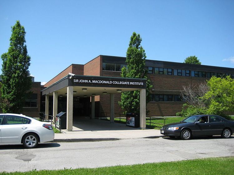 Sir John A. Macdonald Collegiate Institute