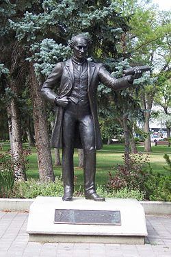Sir John A. Macdonald statue httpsuploadwikimediaorgwikipediacommonsthu