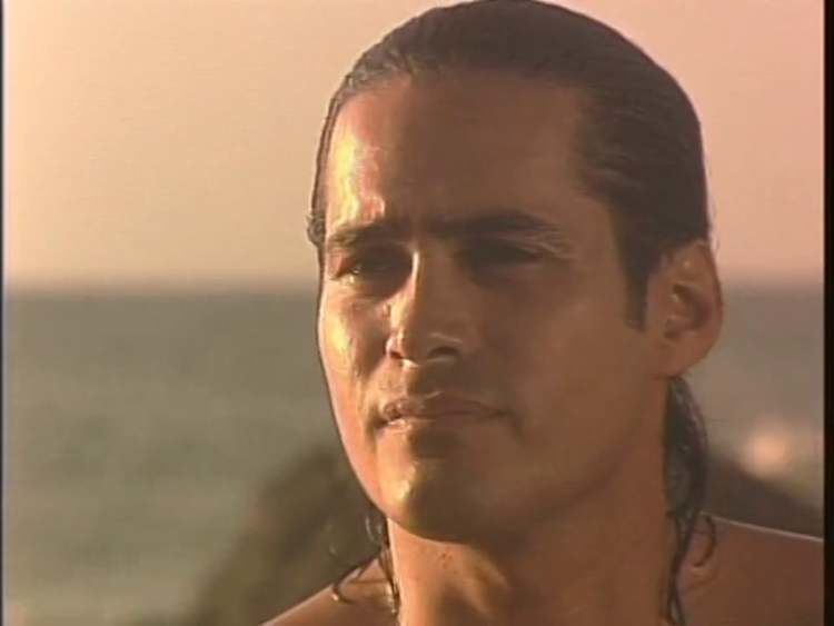 Carlos Montilla as Adonis Diniz in a scene from Sirena (a 1993 Venezuelan telenovela).