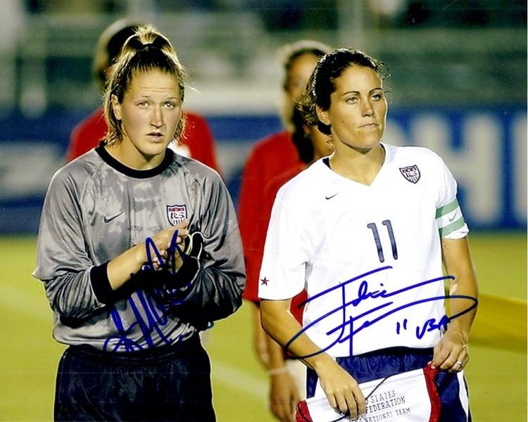 Siri Mullinix Julie Foudy Siri Mullinix autographed US National Team 8x10