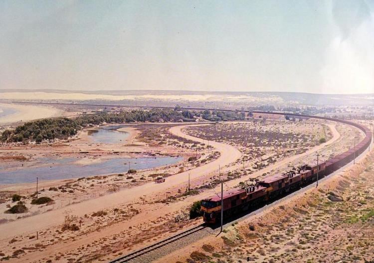 Sishen–Saldanha railway line South Africa39s World Record Breaking Train The Heritage Portal