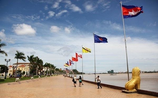 Sisowath Quay Sisowath Quay Phnom Penh in Cambodia Indochina Travel