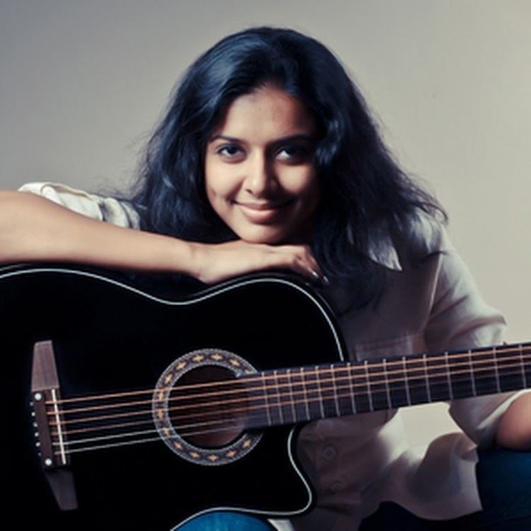 Sithara (singer) Sithara Krishnakumar YouTube