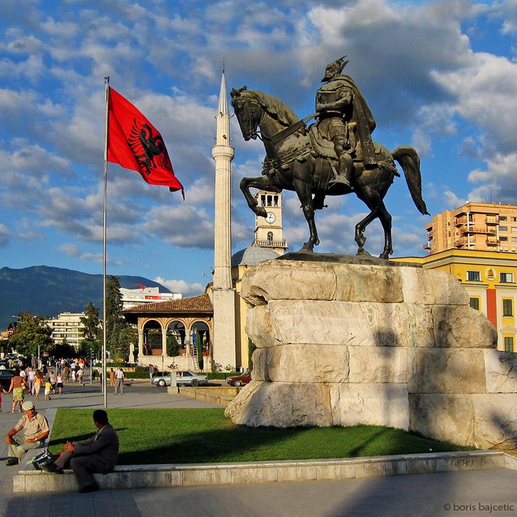 Skanderbeg Square Skanderbeg Square a photo from Tirane North TrekEarth