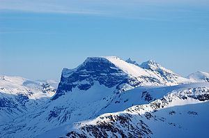 Skarfjellet httpsuploadwikimediaorgwikipediacommonsthu