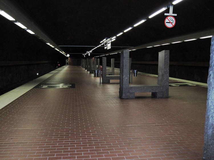 Skarpnäck metro station