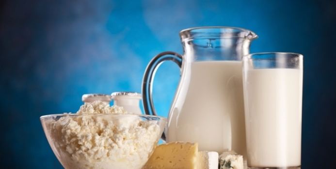 Skimmed milk Skim Milk Is It Healthy Nutrition Healthy Eating