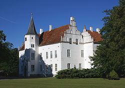 Skovsbo Castle httpsuploadwikimediaorgwikipediacommonsthu