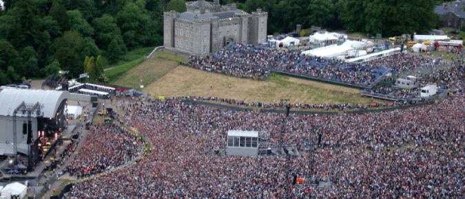 Slane Concert The History Of Slane Castle Concert 1999