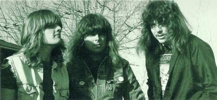 Slaughter (Canadian band) wwwmetalarchivescomimages376376photojpg2604