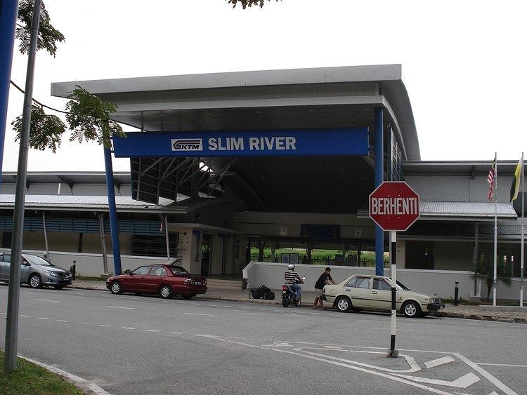 Slim River railway station