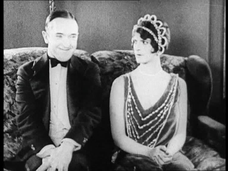 Slipping Wives Slipping Wives 1927 A Silent Film Review Movies Silently