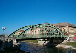 Small Bridge httpsuploadwikimediaorgwikipediacommonsthu