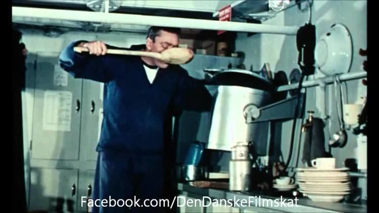 Sømand i knibe Smand i knibe 1960 Kok YouTube