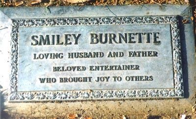 Smiley Burnette Smiley Burnette 1911 1967 Find A Grave Memorial