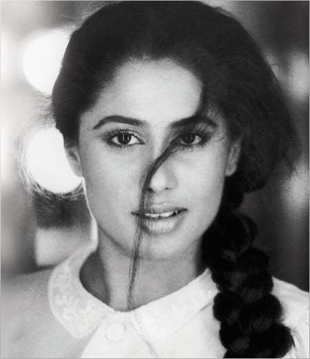 Smita Patil staticdnaindiacomsitesdefaultfiles1198714jpg