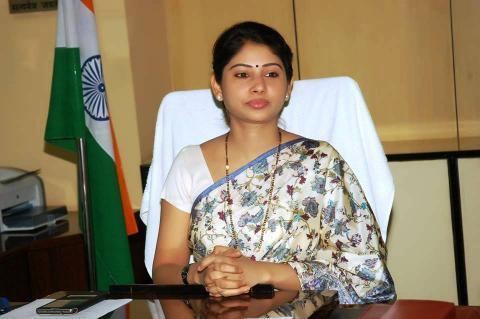 Smita Sabharwal IAS officer Smita Sabharwal sues Outlook Latest News