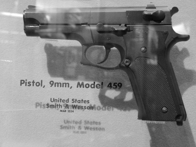 Smith & Wesson 459