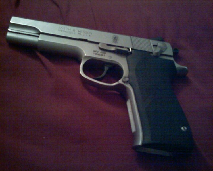 Smith & Wesson Model 4506