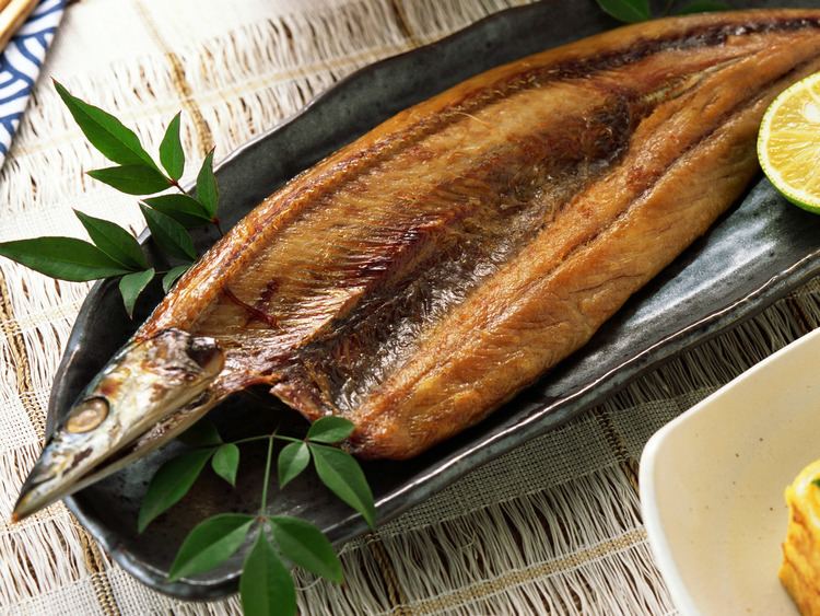 Smoked fish Smoked fish on a platter wallpapers and images wallpapers