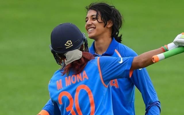 Smriti Mandhana With her sweet smile cricketer Smriti Mandhana turns the New Crush