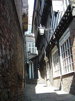 Snickelways of York httpsuploadwikimediaorgwikipediacommonsthu