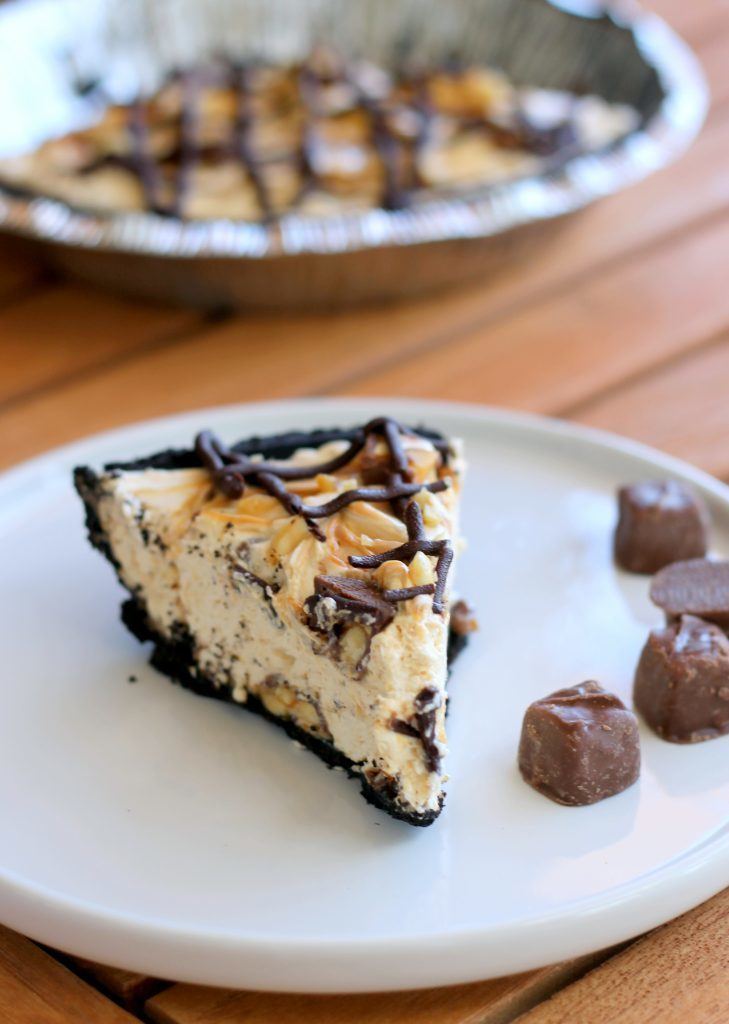 Snickers pie NoBake Snickers Pie