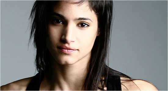 sofia boutella chris brown wall to wall