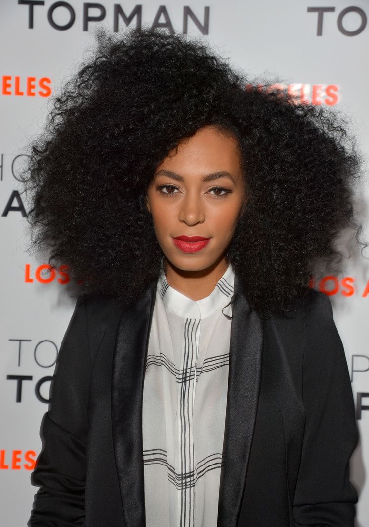 Solange Knowles Solange Knowles Brighten Up Your Makeup With the Looks