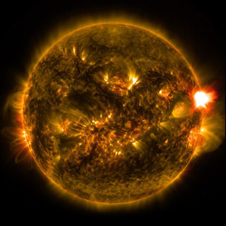 Solar Dynamics Observatory NASA39s Solar Dynamics Observatory Views MClass Solar Flare